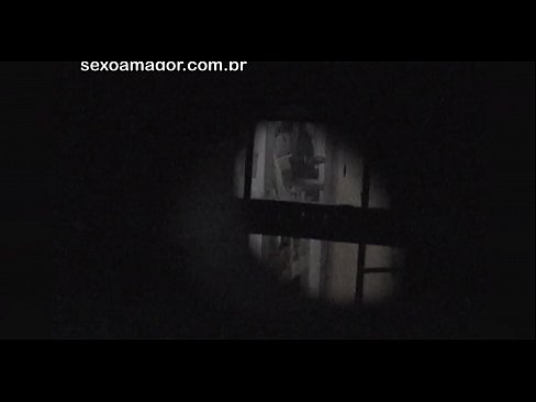 ❤️ Blondie bakal diam-diam videotaped dening tetanggan voyeur umpetaken konco bricks kothong ❤ Porno krasan ing jv.kutjeporno.ru ❌